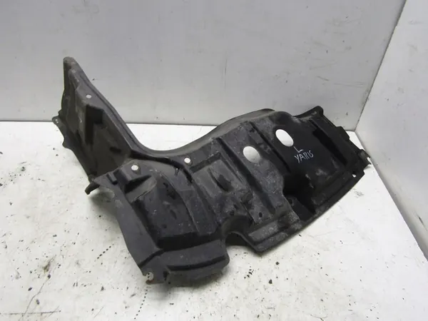 Toyota Yaris III Underskyd Motor image 2