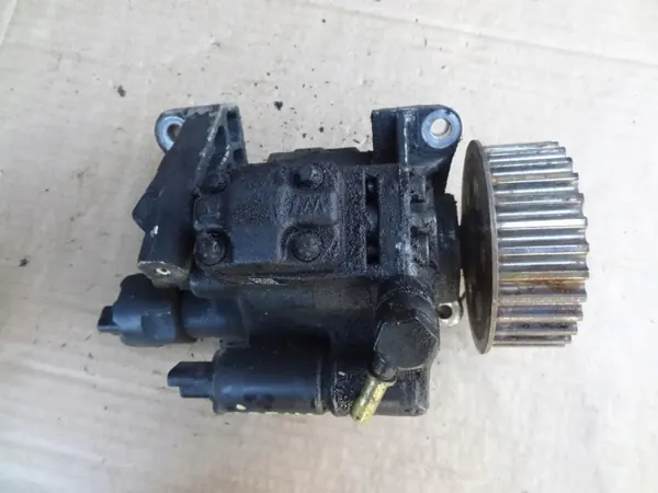 OEM 8200663258 ruiskutuspumppu Renaultille image 2