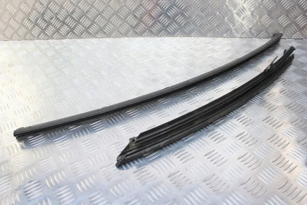 OEM MAH5009 Framdörr fönsterlist höger Lexus LS 400 image 3