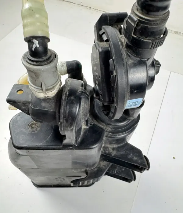 Kohlefilter, Ventil, Schlauch OEM 7297330 - BMW F30 image 5