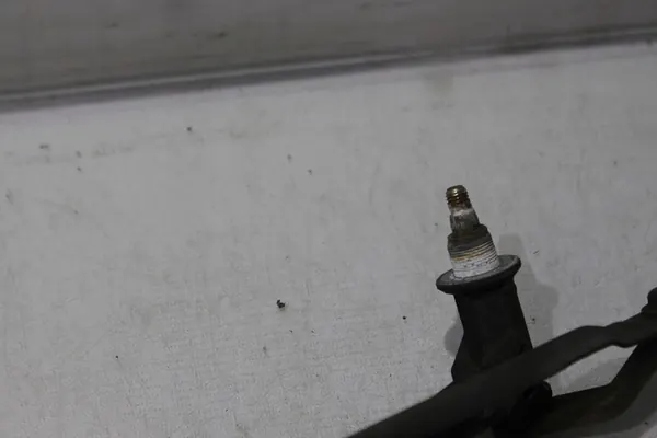 Etupyyhkijän mekanismi Volkswagen T4 2.4D OEM image 6