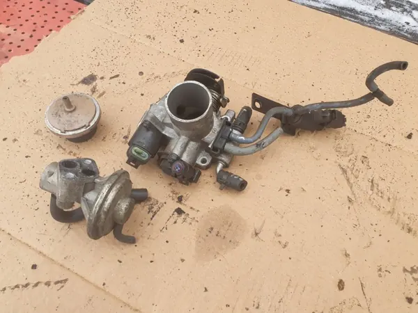 Daewoo Matiz 98-03 Drosselklappe & EGR-Ventil Set - 3-teilig image 2