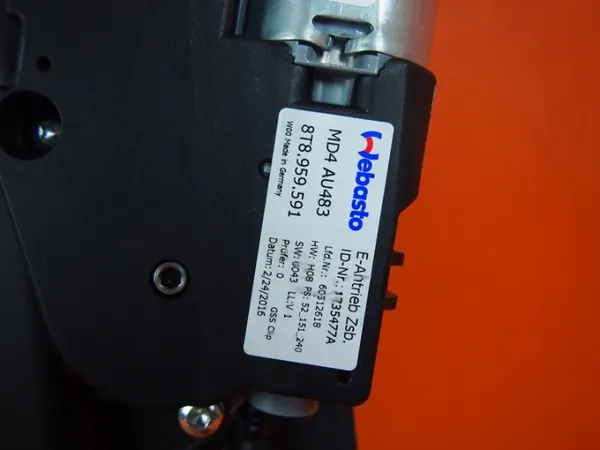 Moteur de store de toit Audi A5 8T OEM 8T8877041E image 8
