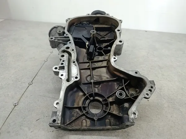 Distributiedeksel OEM 03C109211BQ VW Golf V 1.4 TSI image 8
