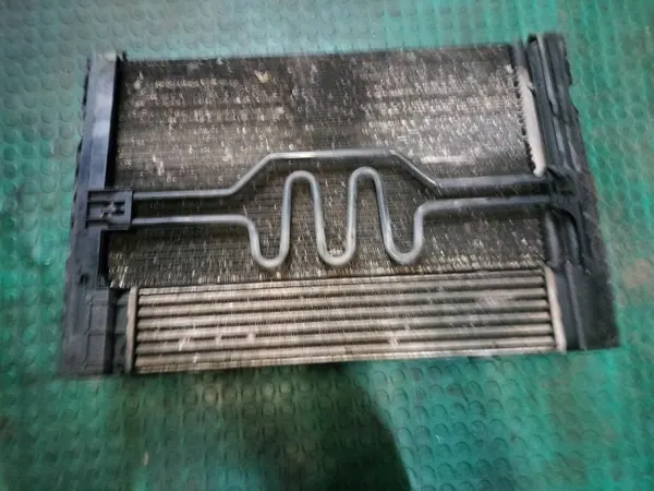 Bmw 3 e90 e91 2.0 d chłodnica wody klimatyzacji intercooler komplet chłodni image 5