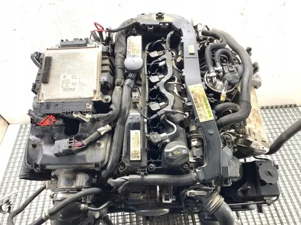 Mercedes 2.1L Dieselmotor OEM 651925 136PK image 8