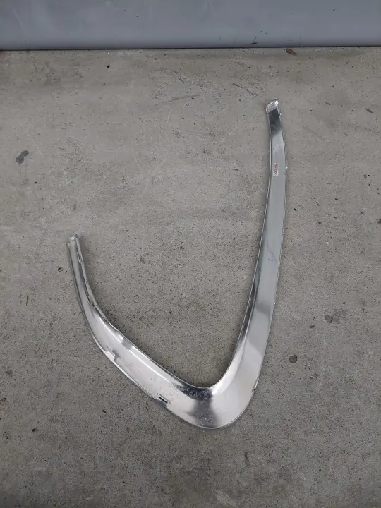 BMW 2 F46 F45 Krom Fönsterlist Bak Höger image 3