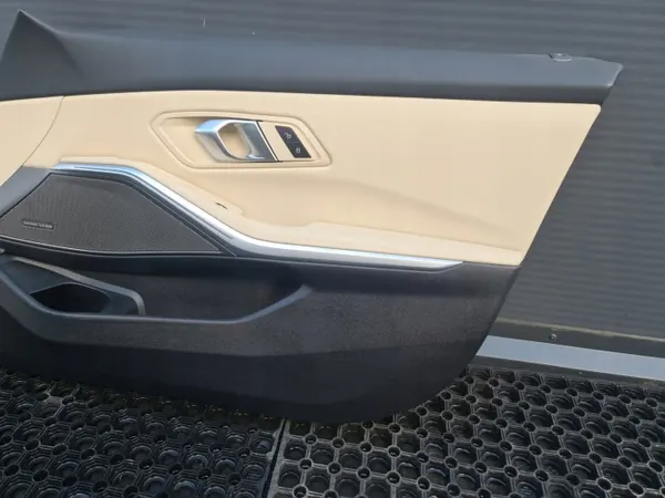 Accoudoir avant droit BMW G20 G21 OEM KKDA image 3