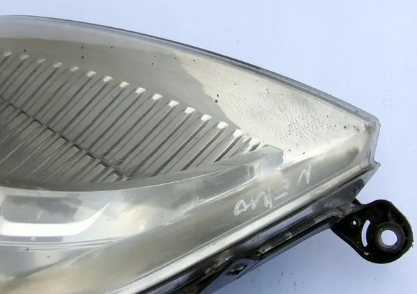 Vasen ajovalaisin Fiat Fiorino Qubo Peugeot Bipper Citroen Nemo image 8