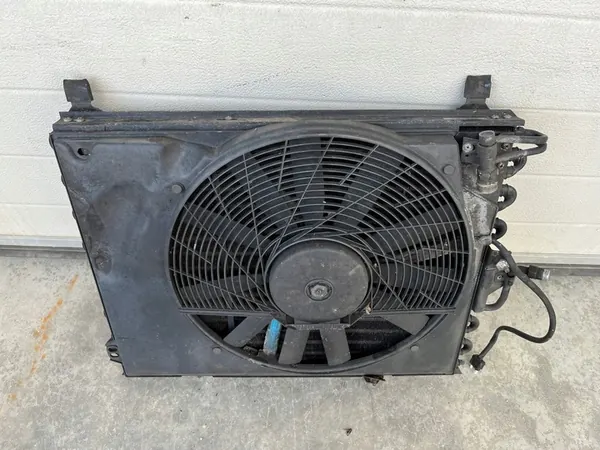 Ilmastointifani Mercedes W124 E220 E200 0005007193 image 6