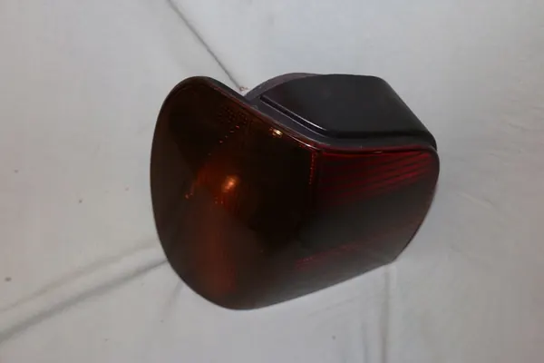 Lanterna traseira esquerda Volkswagen Polo 3 OE 6N0945095B image 4