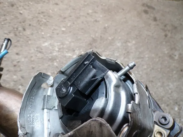 Turbocharger JAGUAR XF LAND ROVER RANGE ROVER 3.0 D image 4