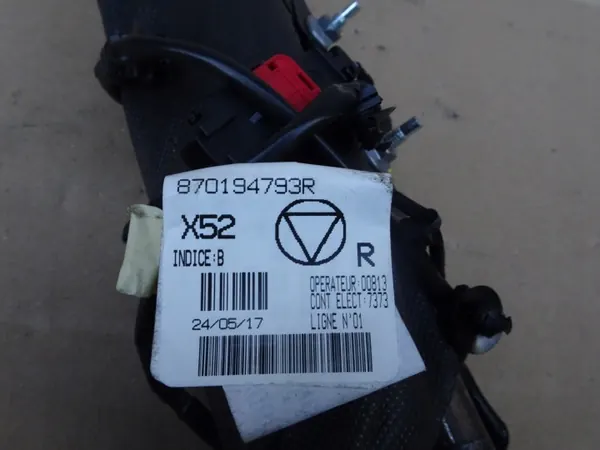 Dacia Sandero II oikea istuintyyny OEM Marwoj881..448 image 3