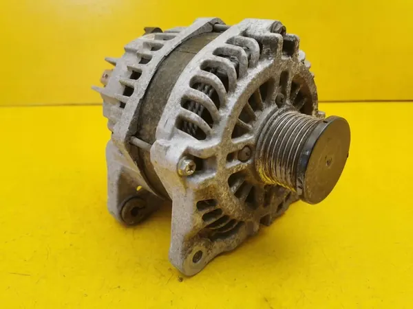 Vaihtovirtageneraattori Mercedes-Benz A0009064022 image 4