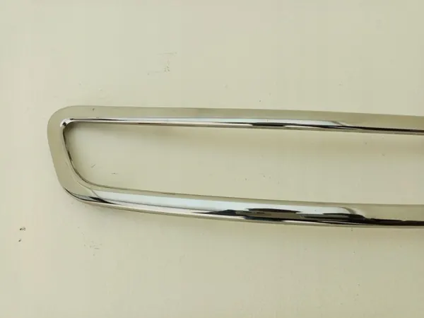 OEM 9816809077 Rechte Frontstoßstangenleiste Citroen image 5