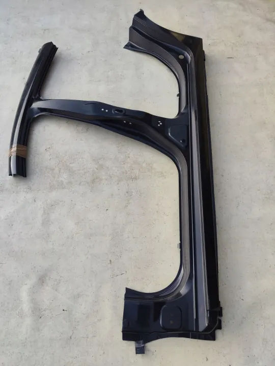 OEM BJY6-71-271 Vasen Pilaripäällyste Mazda 3 III image 2