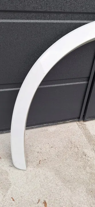 Audi Q3 8U Etu vasen lokasuojus OEM 8U0853717C image 3