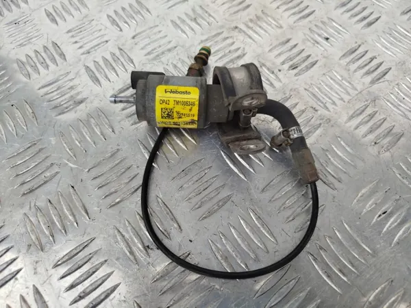 Pompe Webasto DAF OE 2252819 pour NGD XF XG XG+ image 2