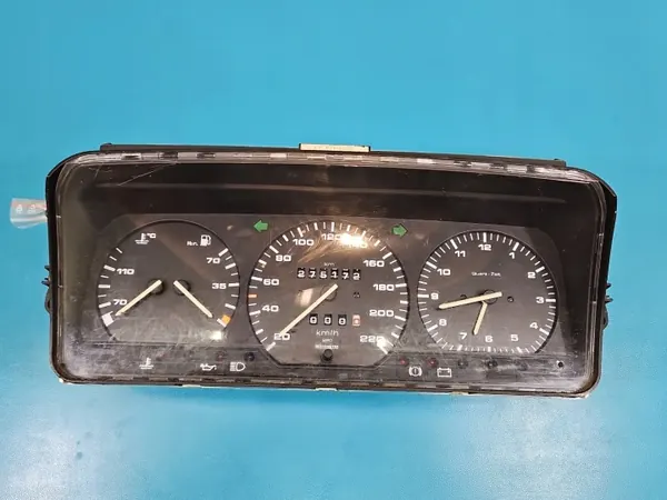 Snelheidsmeter VW Passat B3 1.8 8V 5220032310 OEM image 2
