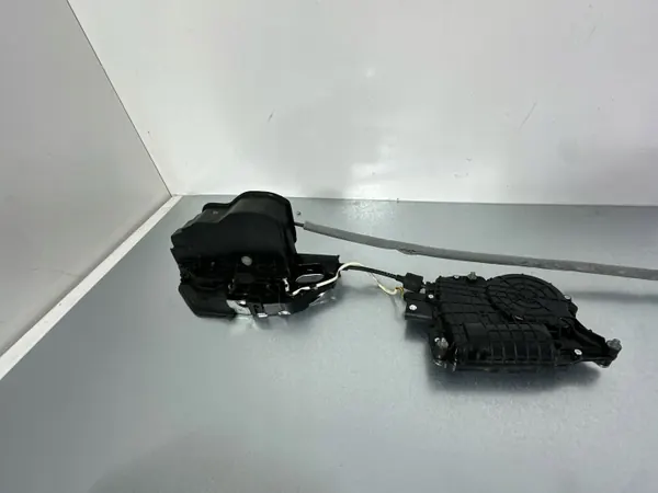Deurcheck OEM 7154516 voor BMW 5 F10/F11 image 8