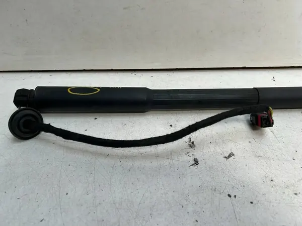 Baklucka Aktuator Volvo XC60 2013 image 2