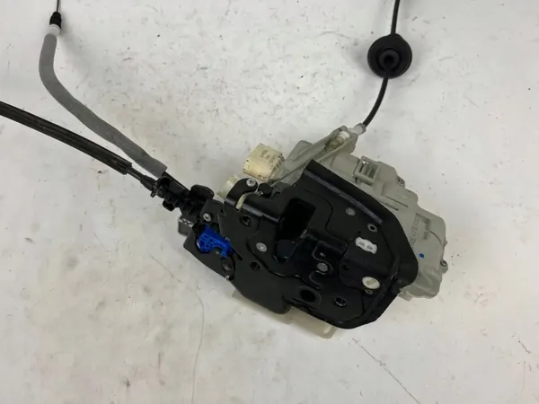 Türfeststeller Audi Q7 4M OEM 4M0839016K image 6