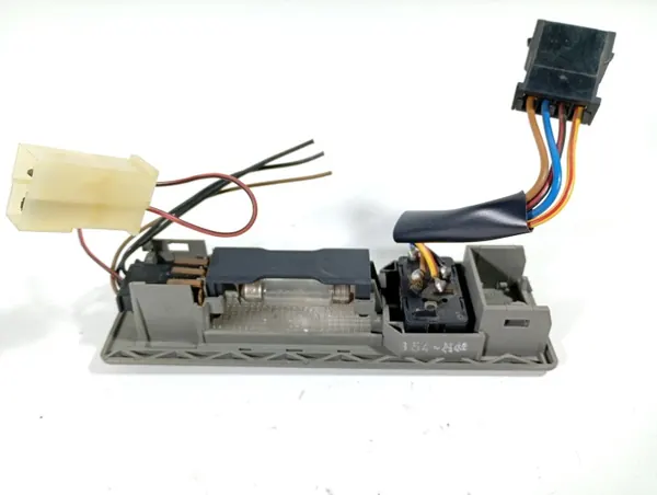 Luz Interior Audi A80 B4 OEM M1S234 DOM 00019391 image 4
