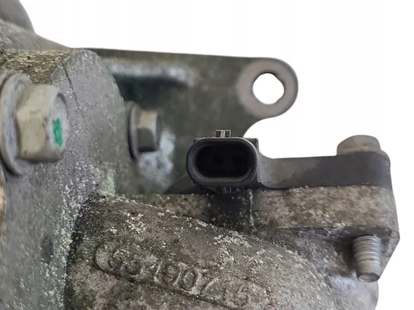 Vattenpump OPEL ASTRA J SPORTS TOURER 1.6L diesel image 2