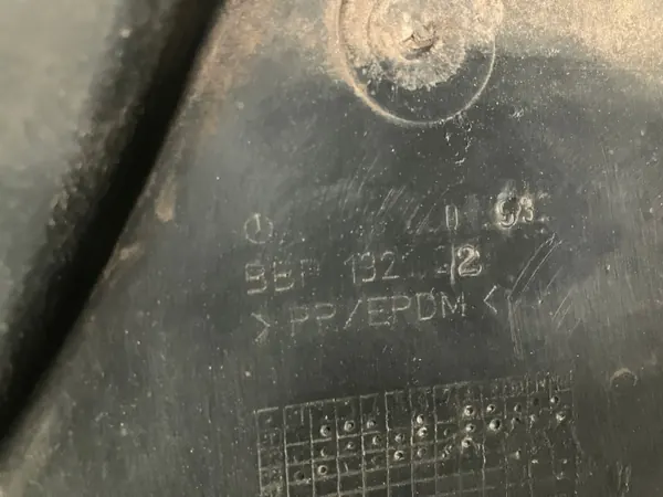 Voorste rechter wielkast OEM A2466900930 Mercedes A-klasse image 6