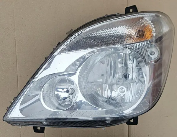 Mercedes Sprinter 906 Links HELLA Origineel A9068200161 image 2