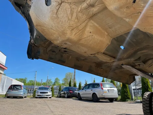 NIS883747 Panneau quartier cabine seuil Nissan Titan 2016- image 5