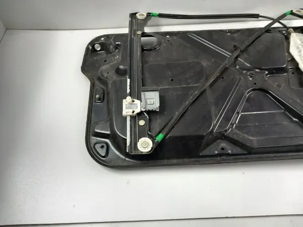 VW OEM 1C0837756LL Régulateur Vitre Avant Droit image 6