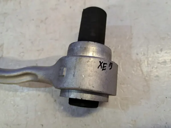 Jaguar XE 2019 Ohjausvarsi OEM GHTUB1834313 image 4