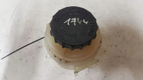 Réservoir de direction OEM JUT121994 pour KIA Sorento image 3
