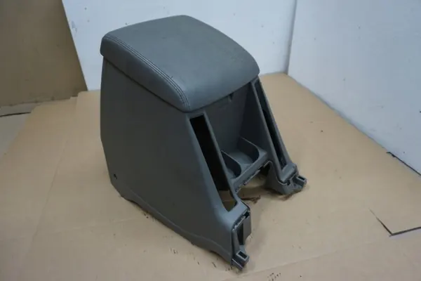 OEM PATROL Y61 PODŁOKIETNIK 7 Middenconsole Armsteun image 10