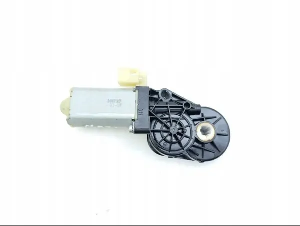Motor eléctrico de asiento OEM 0390207087 Mercedes-Benz EQB image 2