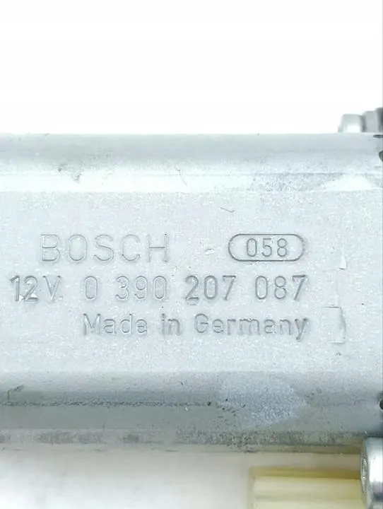 Motor eléctrico de asiento OEM 0390207087 Mercedes-Benz EQB image 8