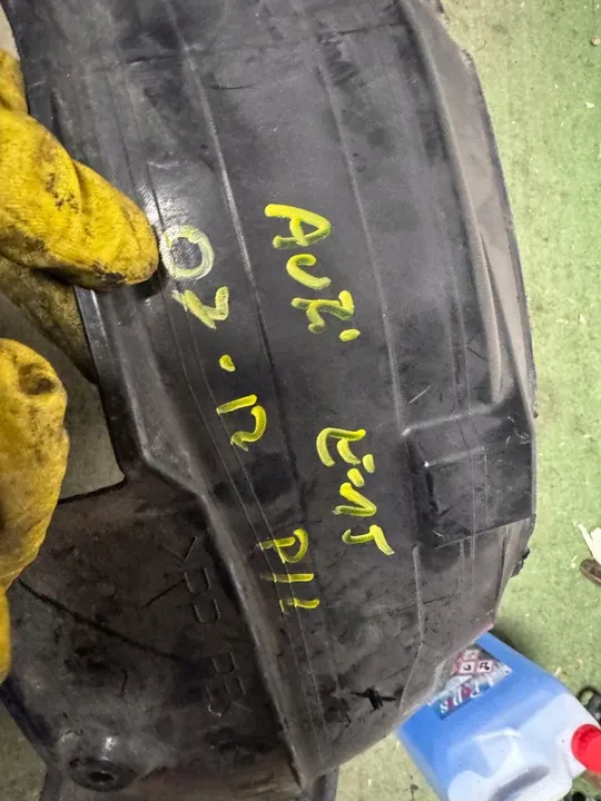 TOYOTA RAV4 V 19-24 - Front Right Wheel Arch OEM image 4