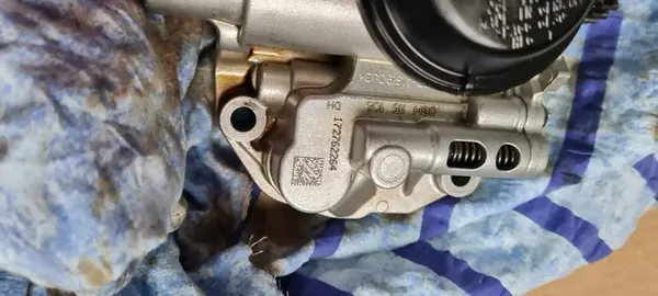 A5 8W Olje Pump 2.0 TFSI 06H115105DH image 7