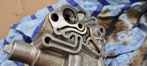 A5 8W Olje Pump 2.0 TFSI 06H115105DH image 8