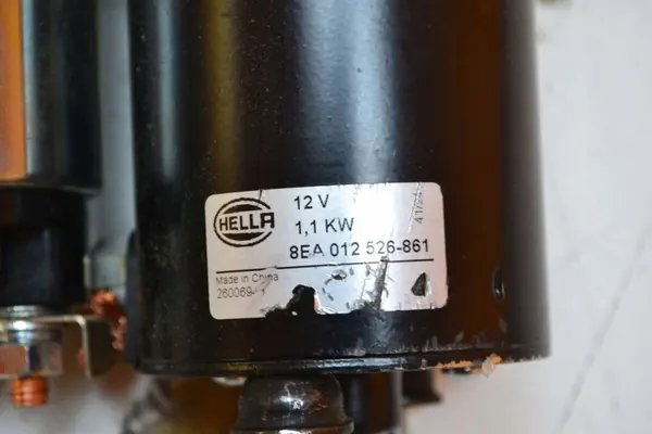 Motor de arranque Hella 8EA 012 526-861 image 10