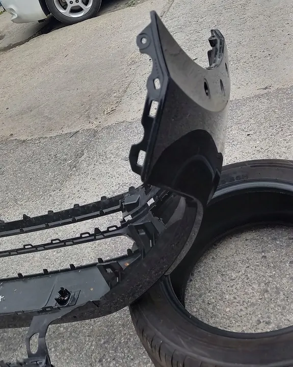 Paraurti Anteriore VW Polo VI 6 2G0 17- image 10