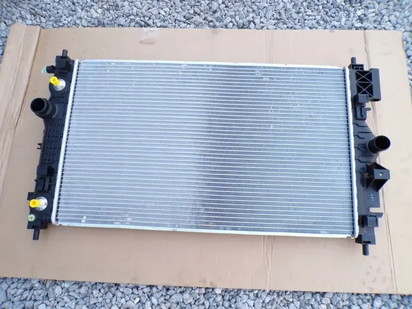 Kylare Opel Astra J Zafira C Insignia OEM 13393984 image 2