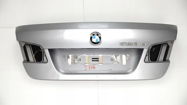 BMW F10 Heckklappe OEM 375484575 - Gebraucht image 5