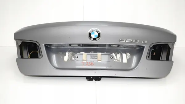 BMW F10 Heckklappe OEM 375484575 - Gebraucht image 8