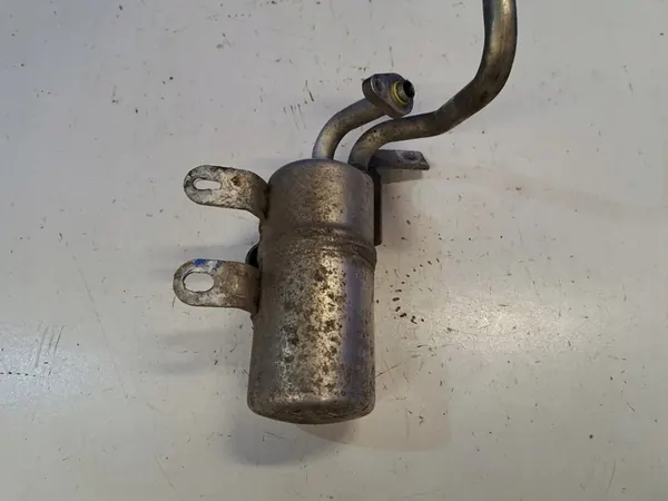 Delbehållare Volvo S40 II 2.0L 31332650 image 4