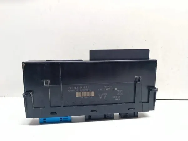 BMW Comfortmodule OEM 9353421 voor 5 Series Touring image 2