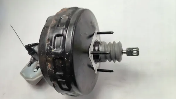 Volvo V60 S60 II Jarruapupumppu OEM 31400789 image 3