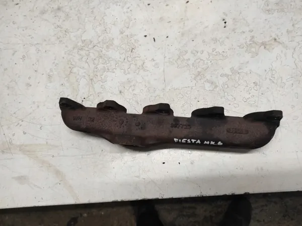 Pakoputken keräin Ford OE OEM PAW726 Fiesta MK6:lle image 3