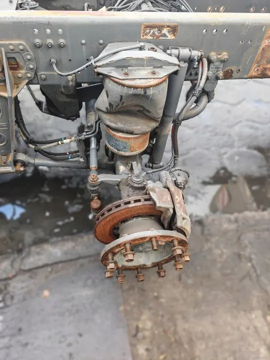 Essieu arrière avec cadre DAF CF 85 image 3